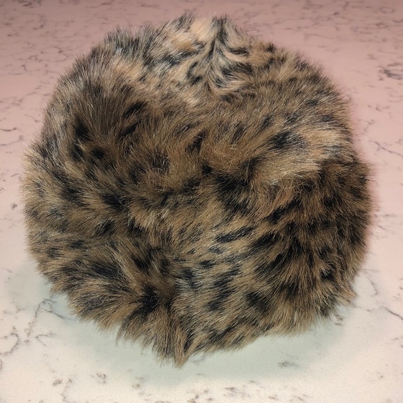 Neckworks Leopard Papakha NWOT - Picture 1 of 6